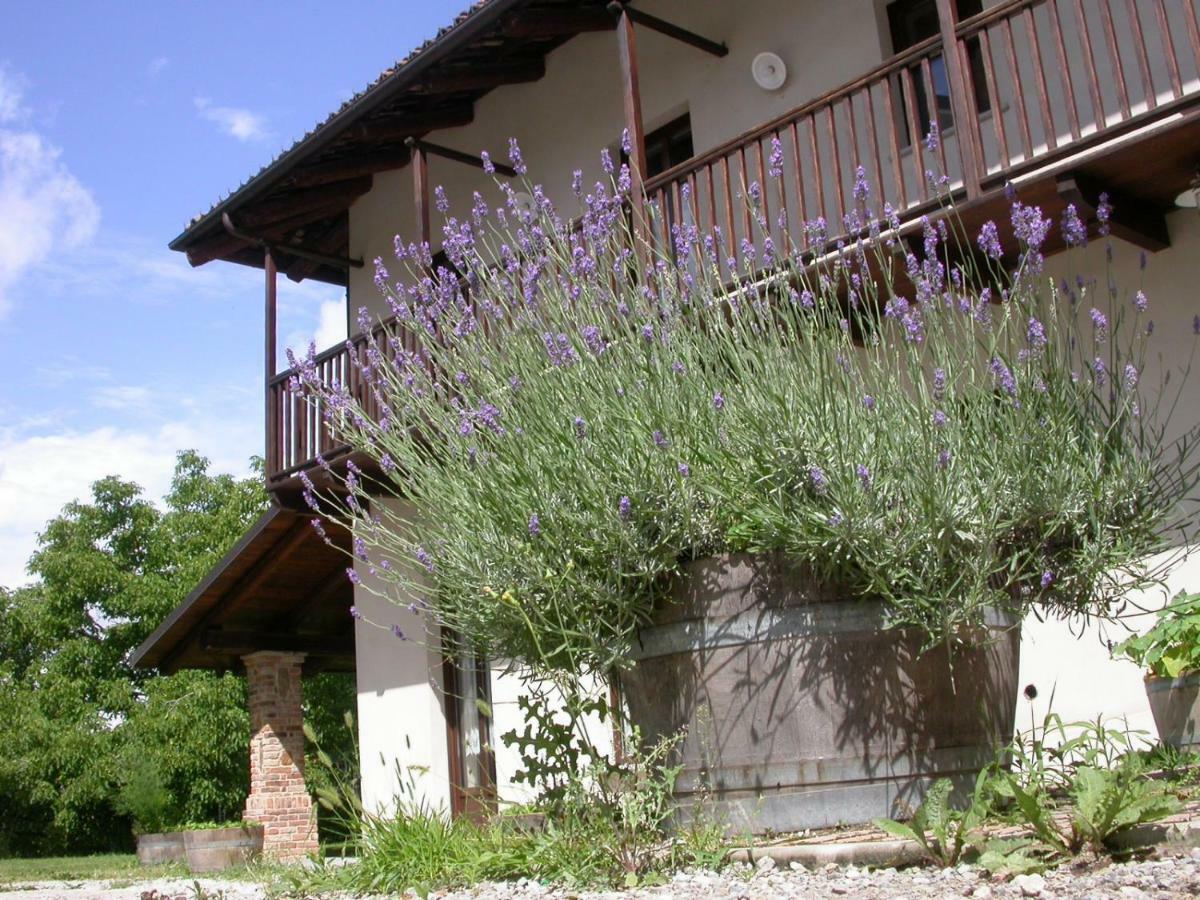 Cascina Creusa B&B Pocapaglia Extérieur photo